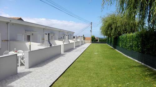 Holiday Home And Weekends, 4