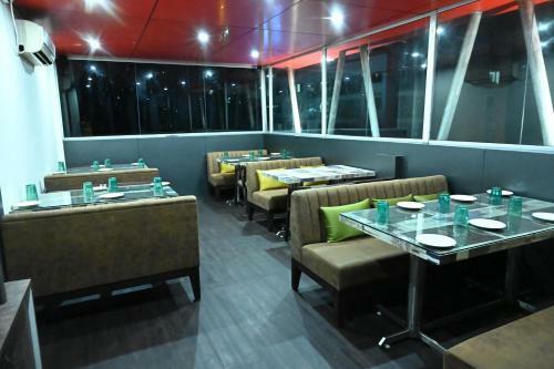 Blue Arrow Hotel Karwar