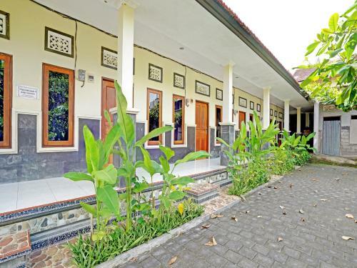 Hotel Oyo 90860 Tunjung Sari 8