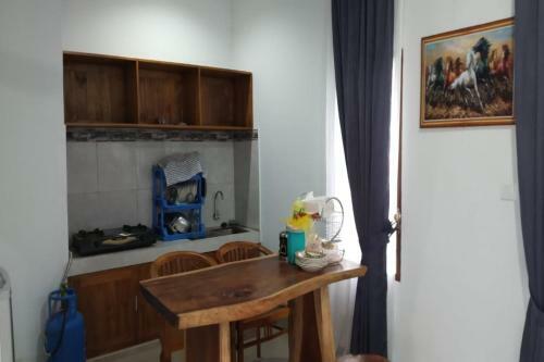Hotel Oyo 90858 Mai Mena Canggu