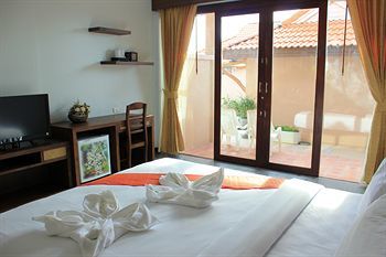 Hotel Peace Paradise Beach