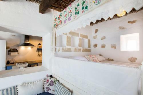 Vatha Traditional Cottage With A View