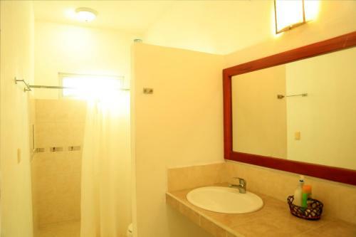 Charly Hotel