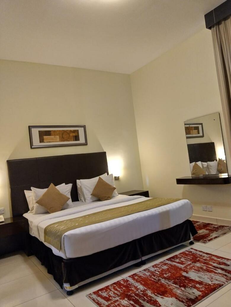 Tulip Creek Hotel Apartments