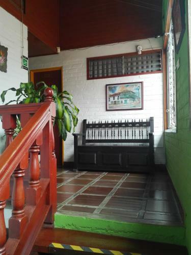 Hotel Alcarraza