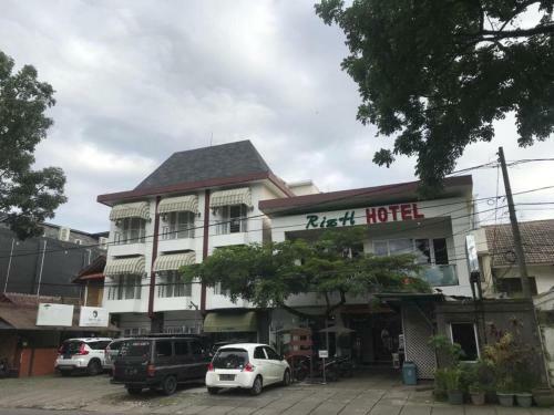 Rizh Hotel Bandung