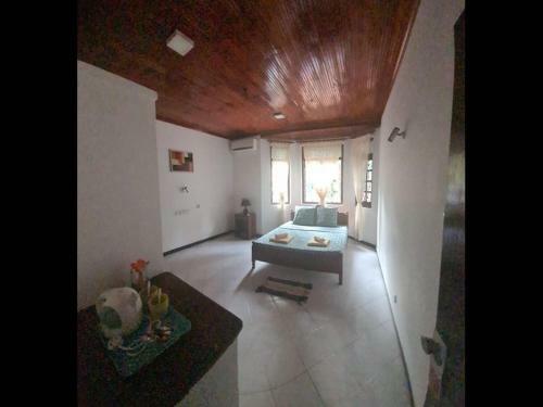 Hostal Room In Bb - Suma Villa, Lovely Double-room
