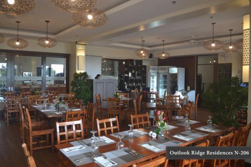 Apartamentos Outlook Ridge Residences N-206