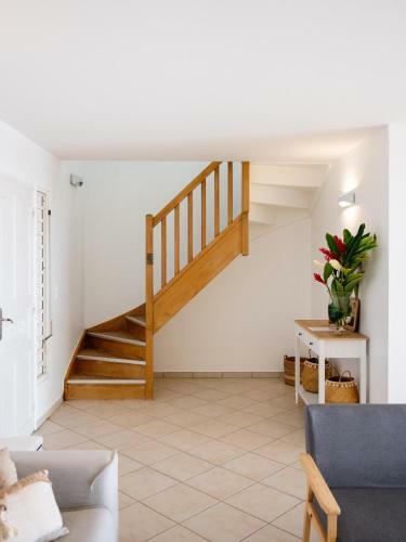 Villa Holidays - Piscine + Vue Sur Mer + Acc�s Randonn�e