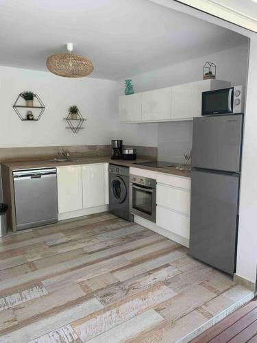 Apartamento Logement Soa?m, Piscine Et Terrasse Priv�e