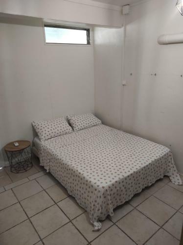 Agr�able Maison Type F2, Rivi�re-sal�e