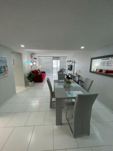 Apartamento Lovely Beach Condo Full Generator