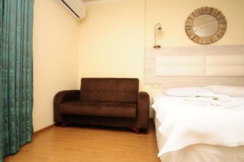 Orbi City White Sails Apart Hotel