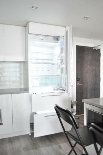 Apartamento 2102-6638 Dunblane Burnaby