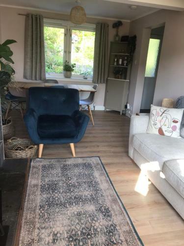 Cosy House With Loch View