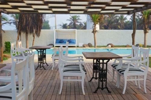 Hotel Dolphin Beach