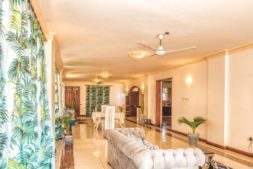 Nyali Beachfront Homestay