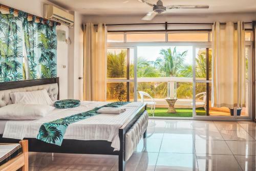 Nyali Front Row Oceanic Apartments