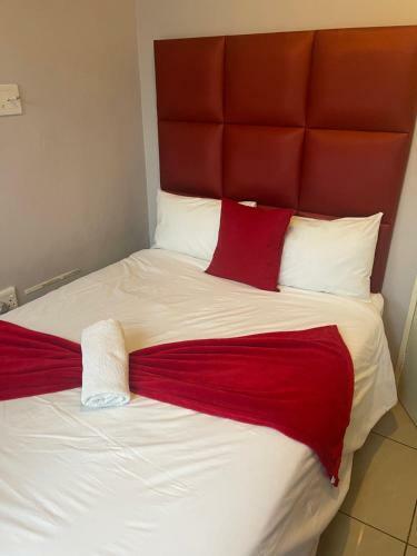 Hostal Ethithiya Guesthouse And Self-catering