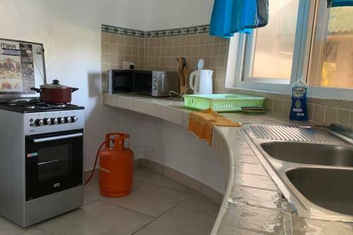 Apartamento Breezy African Inspired Two Bedroom Flat.
