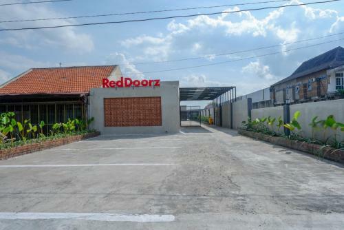Hotel Reddoorz @ Klaten City