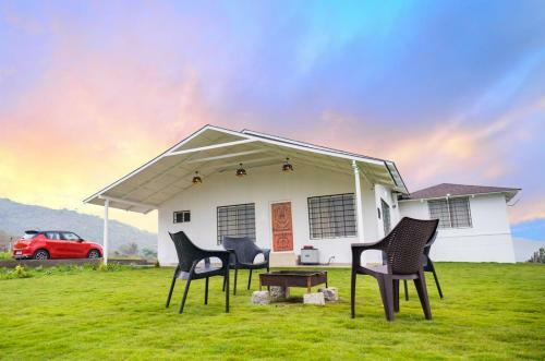 Tinton Hillstay