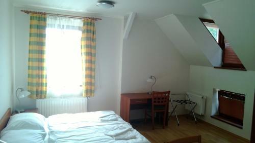 Hostal Pension Mlyn Stare Mitrovice