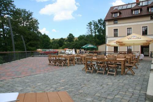Hostal Pension Mlyn Stare Mitrovice