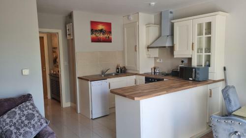 2bedroomed Apartment On First Floor With Balcony