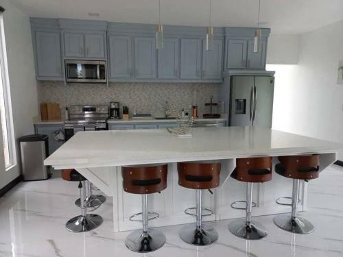 Villa Private House With Pool.10 Min Walk To Penca Beach