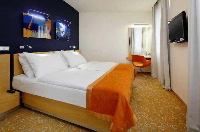 Orea Hotel Atrium