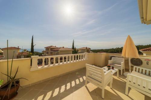 Astonishing Villa With 3 Shared Pools In Alanya Antalya