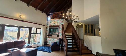 Room In A Private Bird Sanctuary