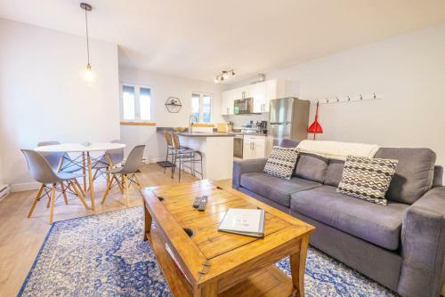Storm Bay Modern 1 Bed Suite And Chefs Kitchen