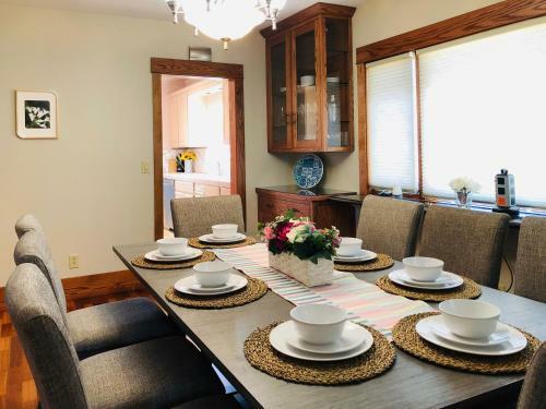 @ Marbella Lane - Classic & Elegant Home In Sj