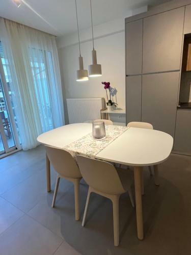 Fofi's City Center Apartment