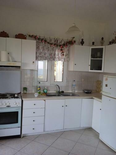 Ammolofoi Country Villa. 80 Steps From The Beach