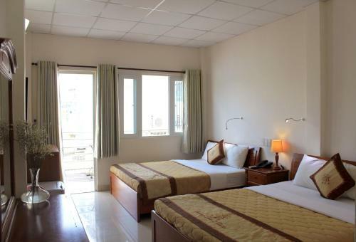 Giang Son 2 Hotel