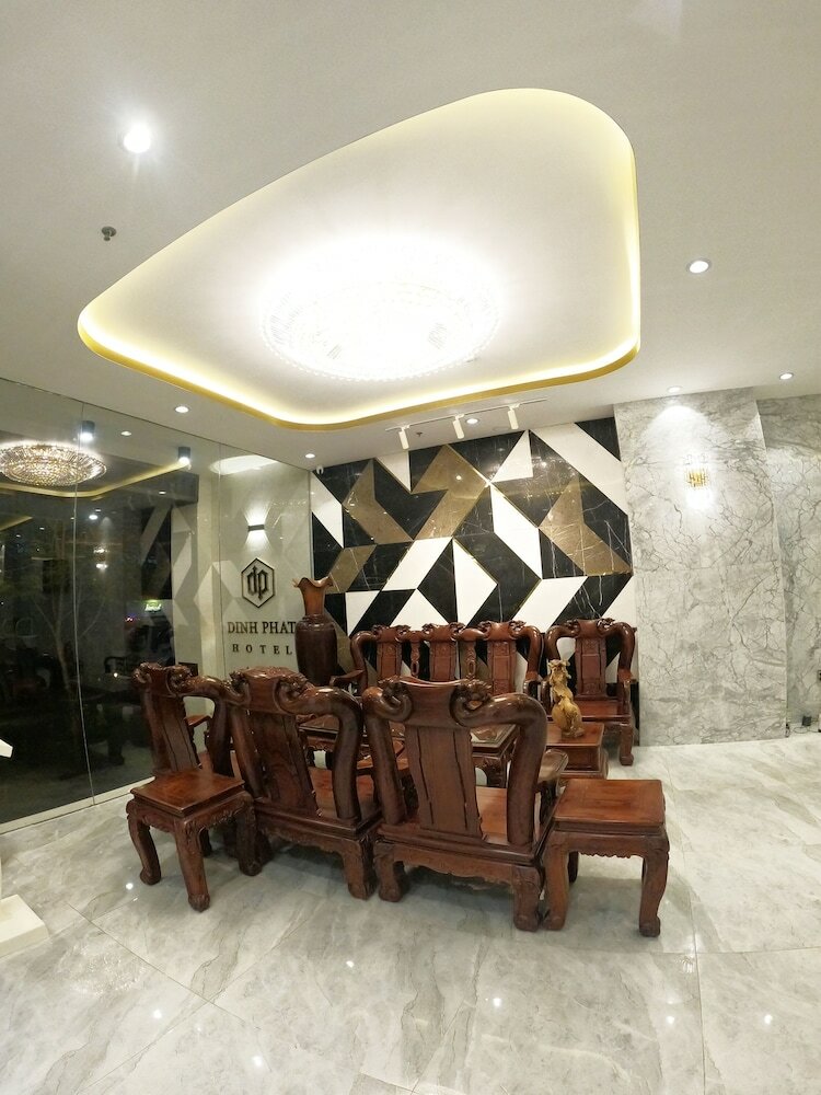 Dinh Phat Hotel