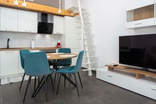 Gallery Apartment In Skrbcici (krk)