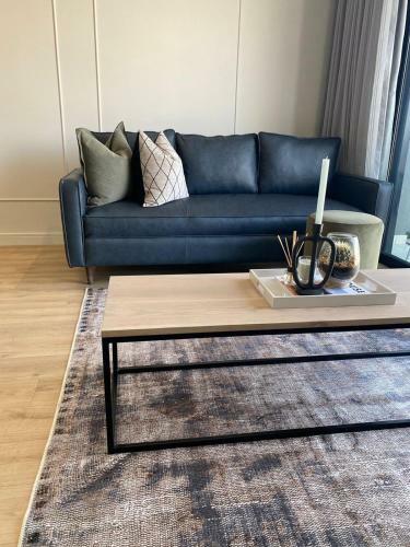 Ellipse Executive Apartment - Green