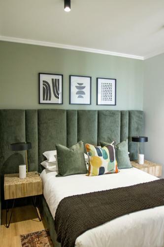 Ellipse Executive Apartment - Green