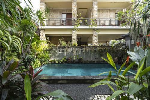 Frog Homestay