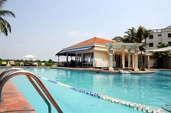 Aparthotel Riverside Serviced Apartments
