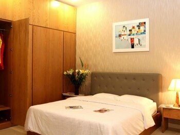 Had Apartment - Nguyen Dinh Chinh