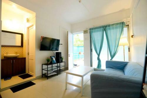 Relaxing 2 Bhk Pool Villa In Khandala
