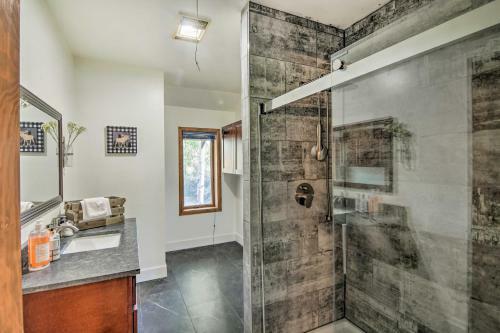 Moose Park Lodge Charming Walden Retreat!