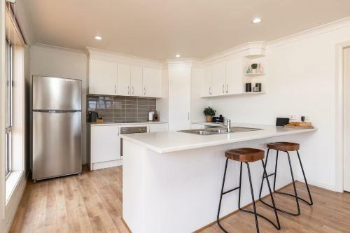 The Gem 39b Emerald Drive