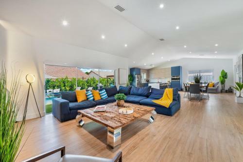 Miami Oasis,heated Pool+5 Bedrooms /14 Guests