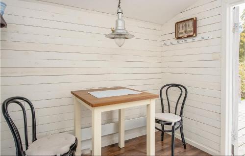 Five-bedroom Holiday Home In Trosa